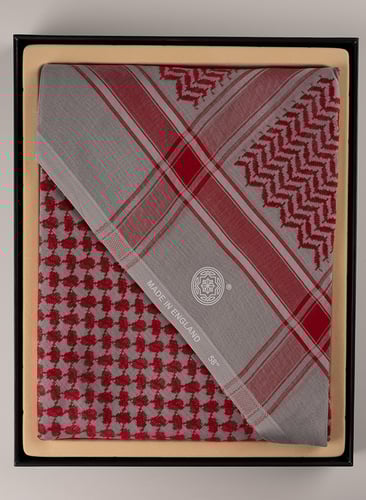 شماغ روايه دم غزال مع رمادي