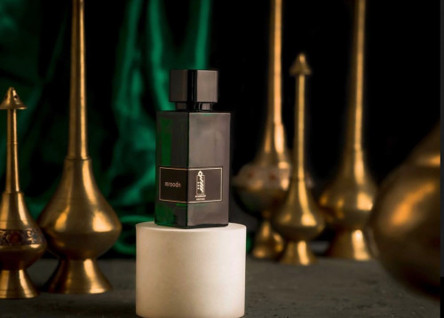 Meroden perfume