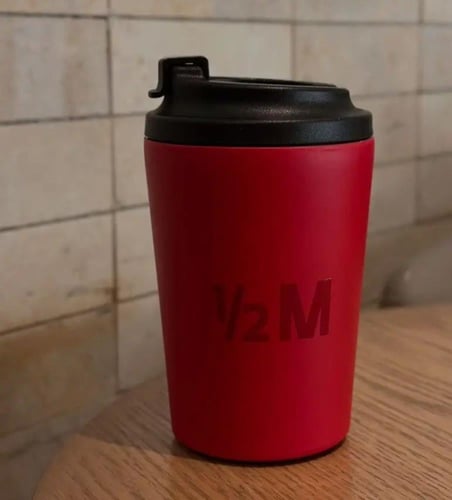 مق هاف مليون الاحمر