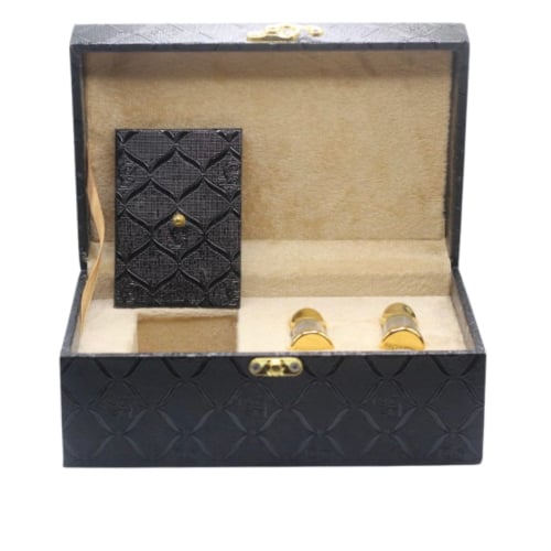 صندوق هدايا اسود