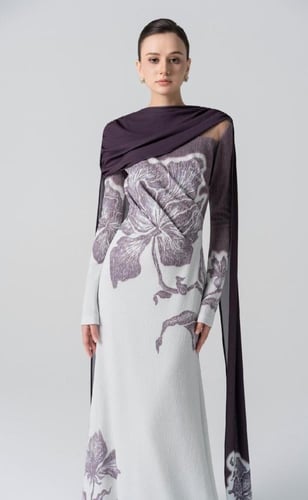 فستان بطباعه برنت la