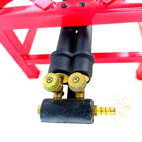 موقد غاز مربع احمر 2 مفتاح عينين