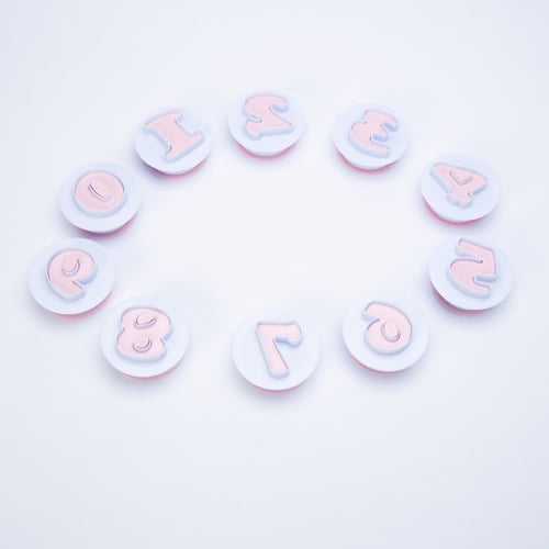 قالب ارقام انجليزية لتزيين الكيك