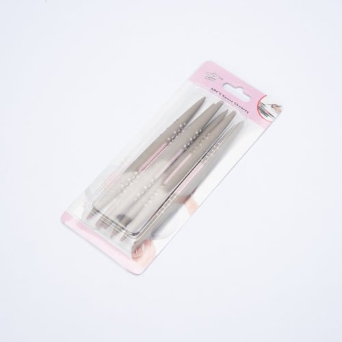 ادوات تزيين كيك عيد الميلاد