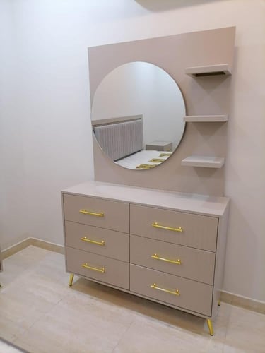 غرفة نوم (حسب إختيارك)