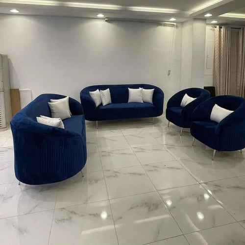 كنب بتصميم فخم