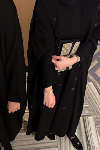 عـبايـة R19
