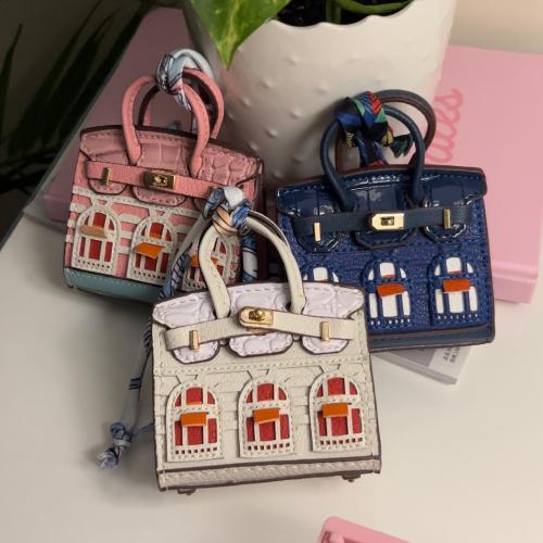 تعليقة شنطة بيركن