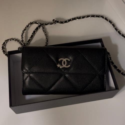 شانيل - اسود