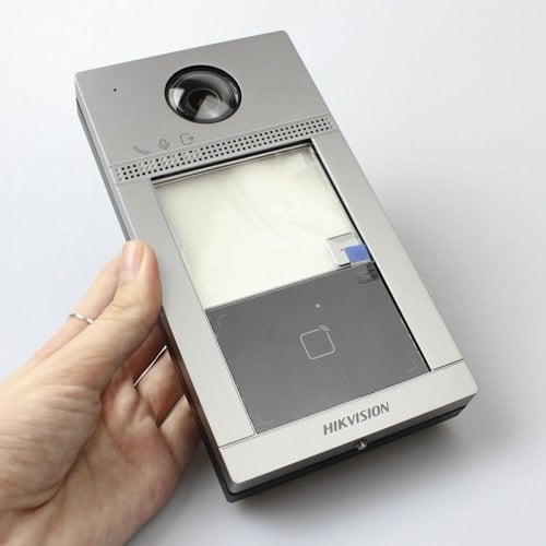 جرس باب بكاميرا اضافي للانتركم موديل DS-KV8113-WME...