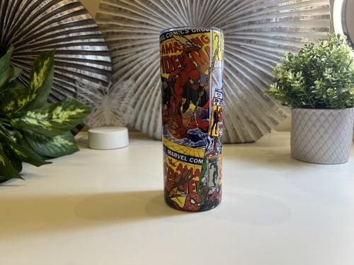 كوب بتصميم سبايدر مان