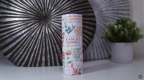 كوب بتصميم الطاقة الايجابية 2