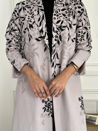 Z362 / قماش كريب رصاصي واسود مبطن قصة بليزر مع جيو...