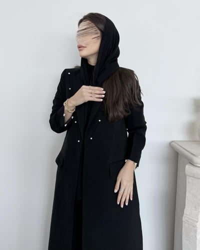 Z369 / قماش كريب قصة بليز مبطنة مع جيوب وشك لولو