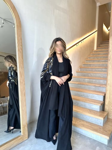 Z87 / قماش كريب ورسم يدوي مع خرز