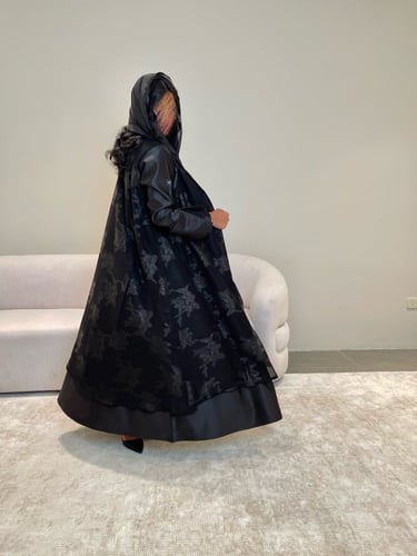 Z59 / قماش تفته واقف وفوق شيفون مطرز