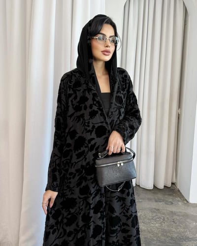 Z360 / قماش شيفون مشجر مخمل مطفي كامل وبطانه اسود