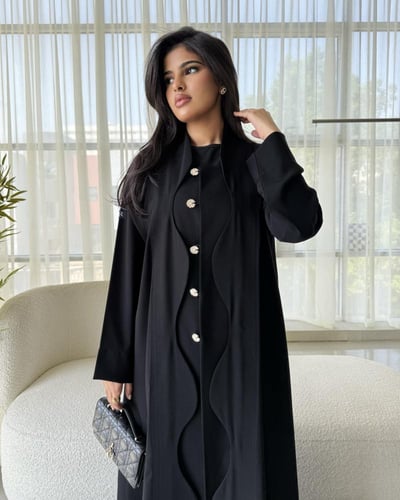 Z332 / قماش كريب كوبرا طبقتين بالامام مع ازارير ور...