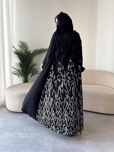 Z300 / قماش كريب وتطريز كمبيوتر بالخلف خيوط زري فض...