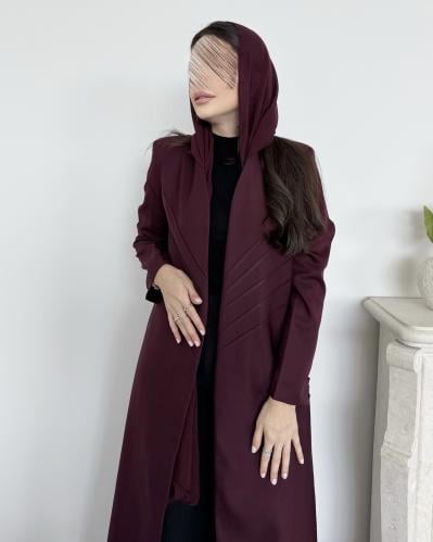 Z370 / قماش كريب عنابي قصة بليزر مبطنة متوفرة بعدة...