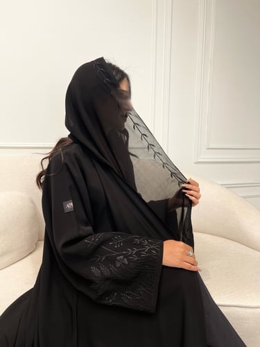 Z66 / قماش لمياء وتطريز اسود