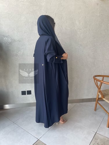 قماش كريب متوفره باللون الاسود