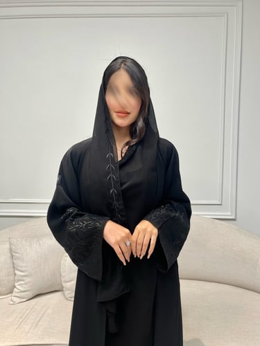 Z66 / قماش لمياء وتطريز اسود