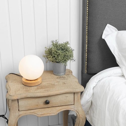 اضاءة طاولة كروية مع قاعدة خشبية3228/1