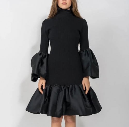 فستان اسود قصير