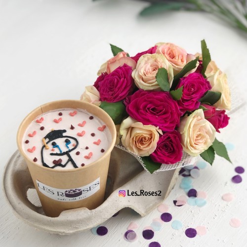 كوب كيك +ورد