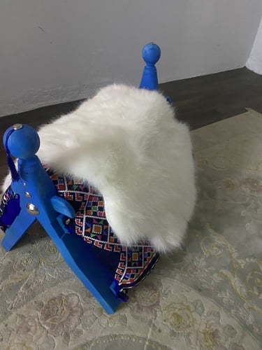 اشداد ازرق فاتح