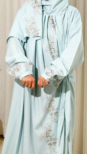 طقم صلاه مطرز كامل سماوي