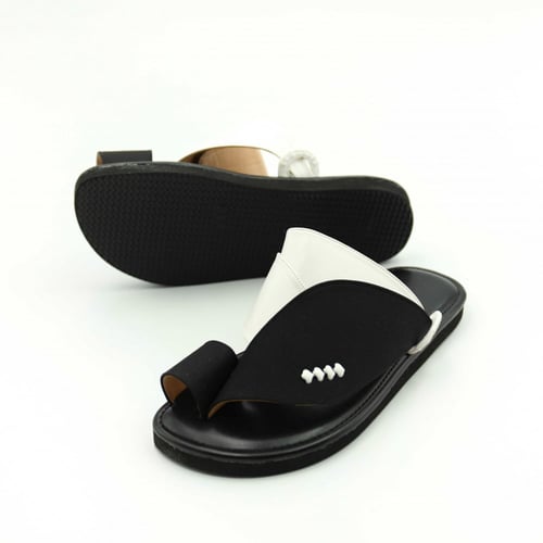 نعال ساده مقاسات صغيره { شبابي }