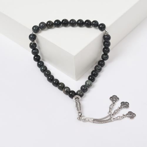 سبحة حجر فاخرة