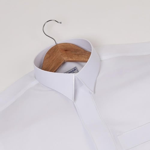 ثوب شخصية الرجل قلاب مطرز