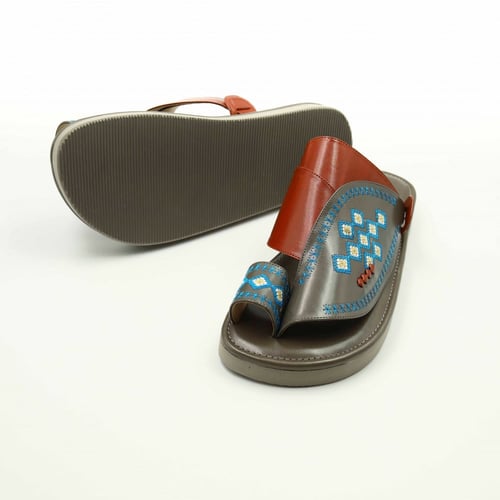 نعال شرقي مطرز