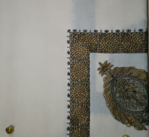 شال صوف ملون