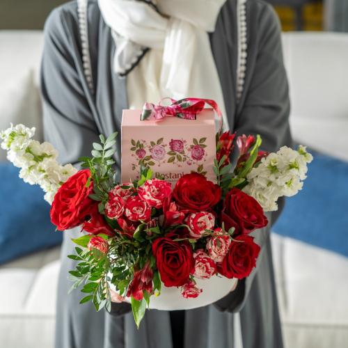 فازة روز احمر & بستاني