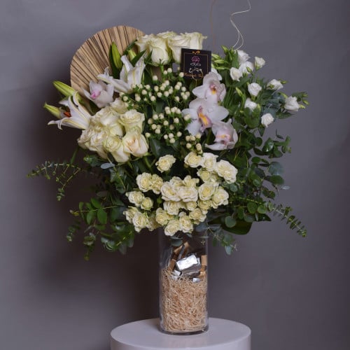 فازة أنيقه مع باتشي