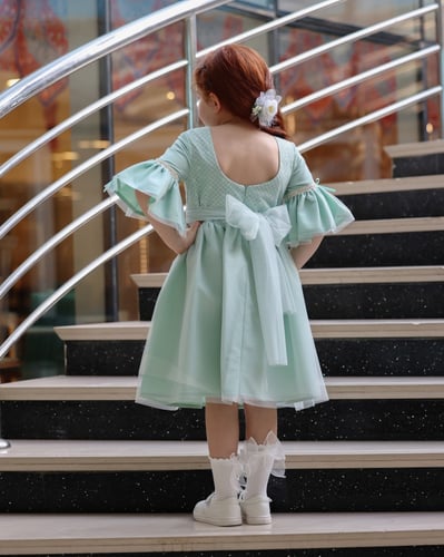 فستان تفاحي