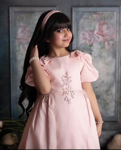 فستان روزا المطرز يدوي