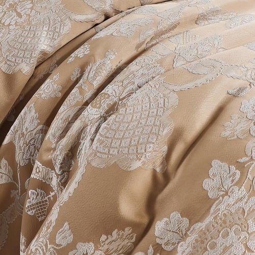 مفرش صيفي فاخر كوين جاكار مطرز 8 قطع – رومينا - بي...