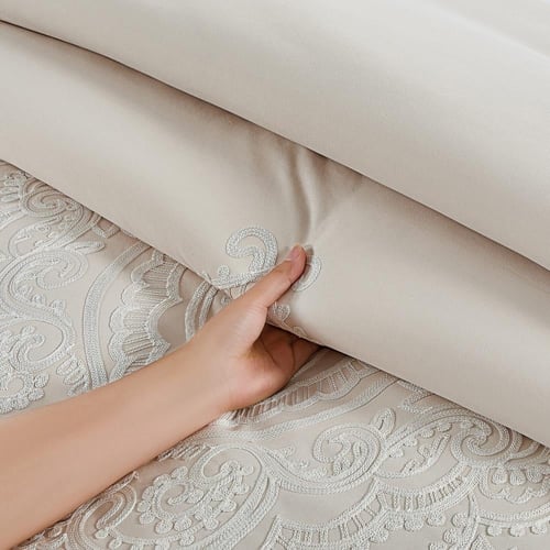 مفرش صيفي مزدوج مطرز فاخر 12 قطعة - فيوري - بيج فا...