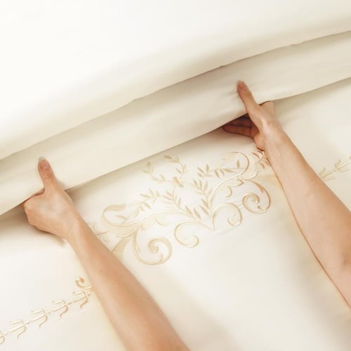 مفرش قطن مطرز حشوة متحركة صيفي مزدوج 9 قطع - لينوف...