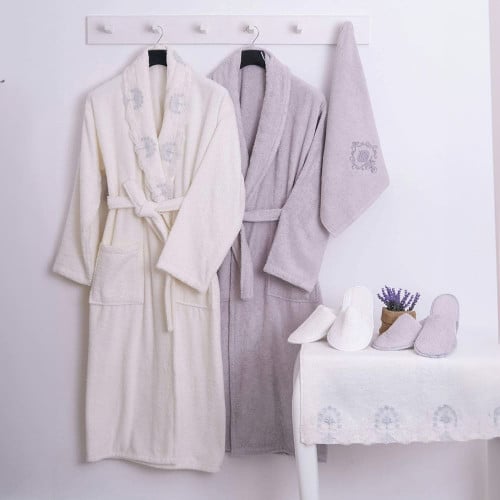 طقم روب قطن 8 قطع مزين بالدانتيل - جوانا - سكري -...