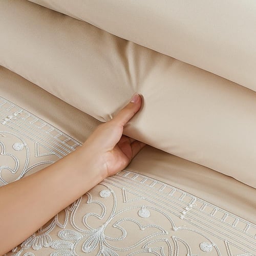 مفرش صيفي مزدوج مطرز فاخر 12 قطعة - ماريسا - بيج غ...