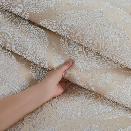 مفرش صيفي فاخر كوين جاكار مطرز 8 قطع – أورليا Aure...