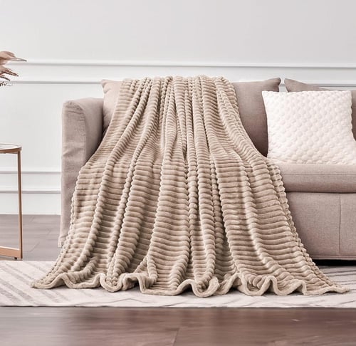 بطانية مخمل محفور اكاسيا 200 × 230 - بيج