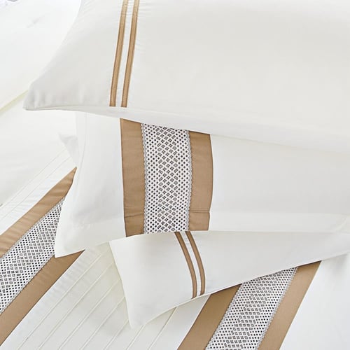 مفرش صيفي مزدوج مطرز فاخر 12 قطعة - لوسو - سكري