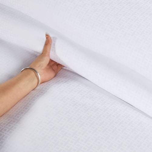 مفرش فندقي فاخر مفرد و نص ناعم 5 قطع – سولين Solin...